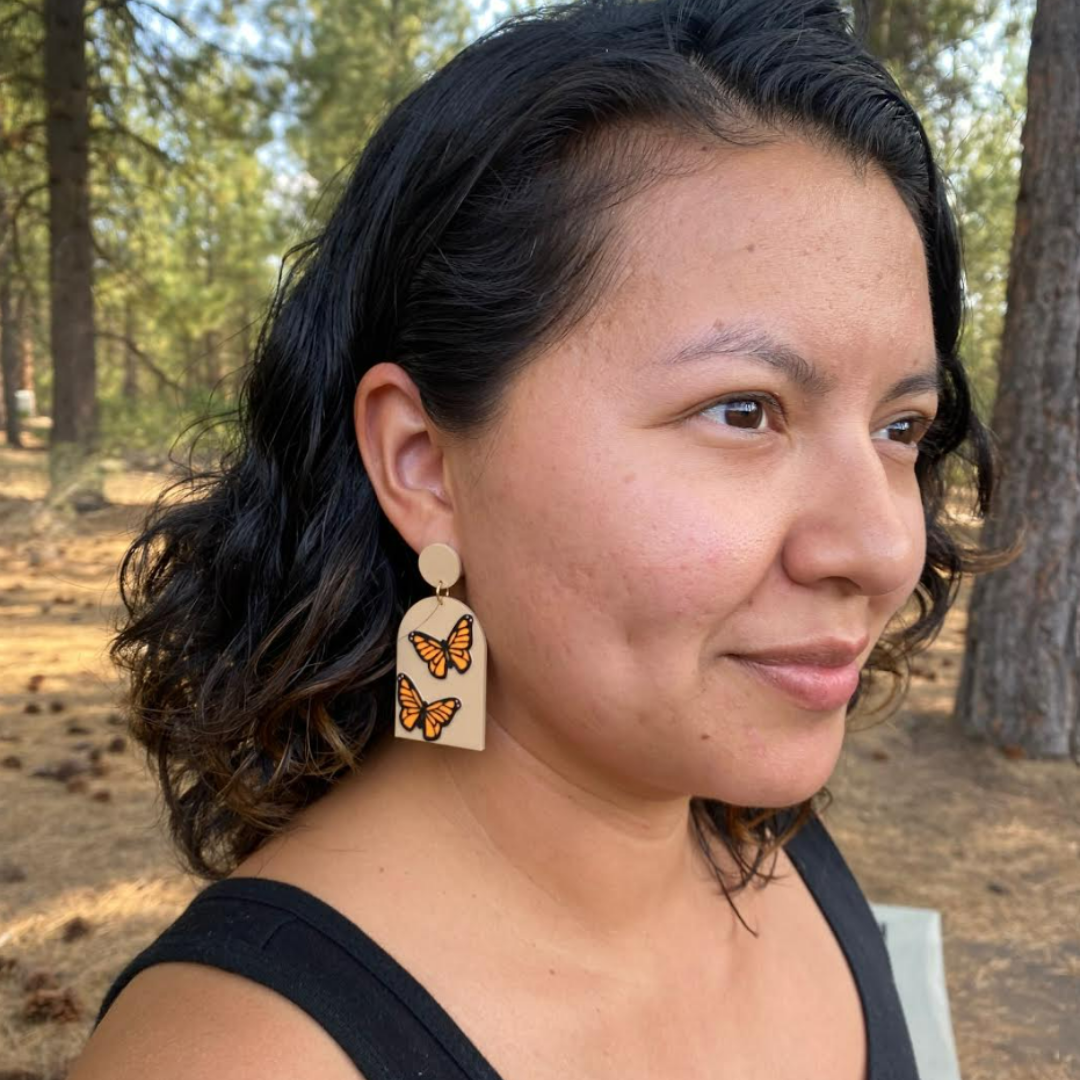 Arco Monarca (Multiple Colors): Blue (Silver plated) / Circle Studs