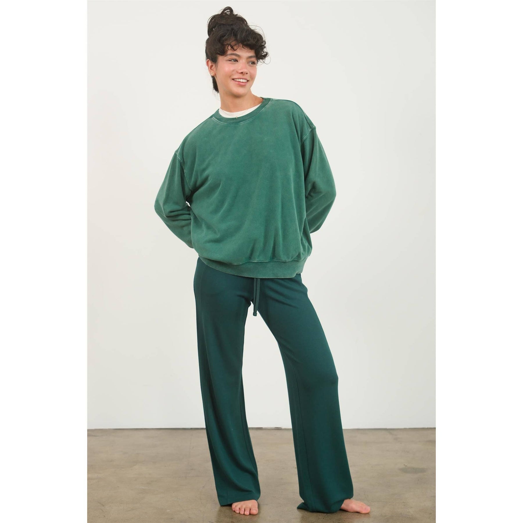 Drop Shoulders Crew Neck Sweatshirt