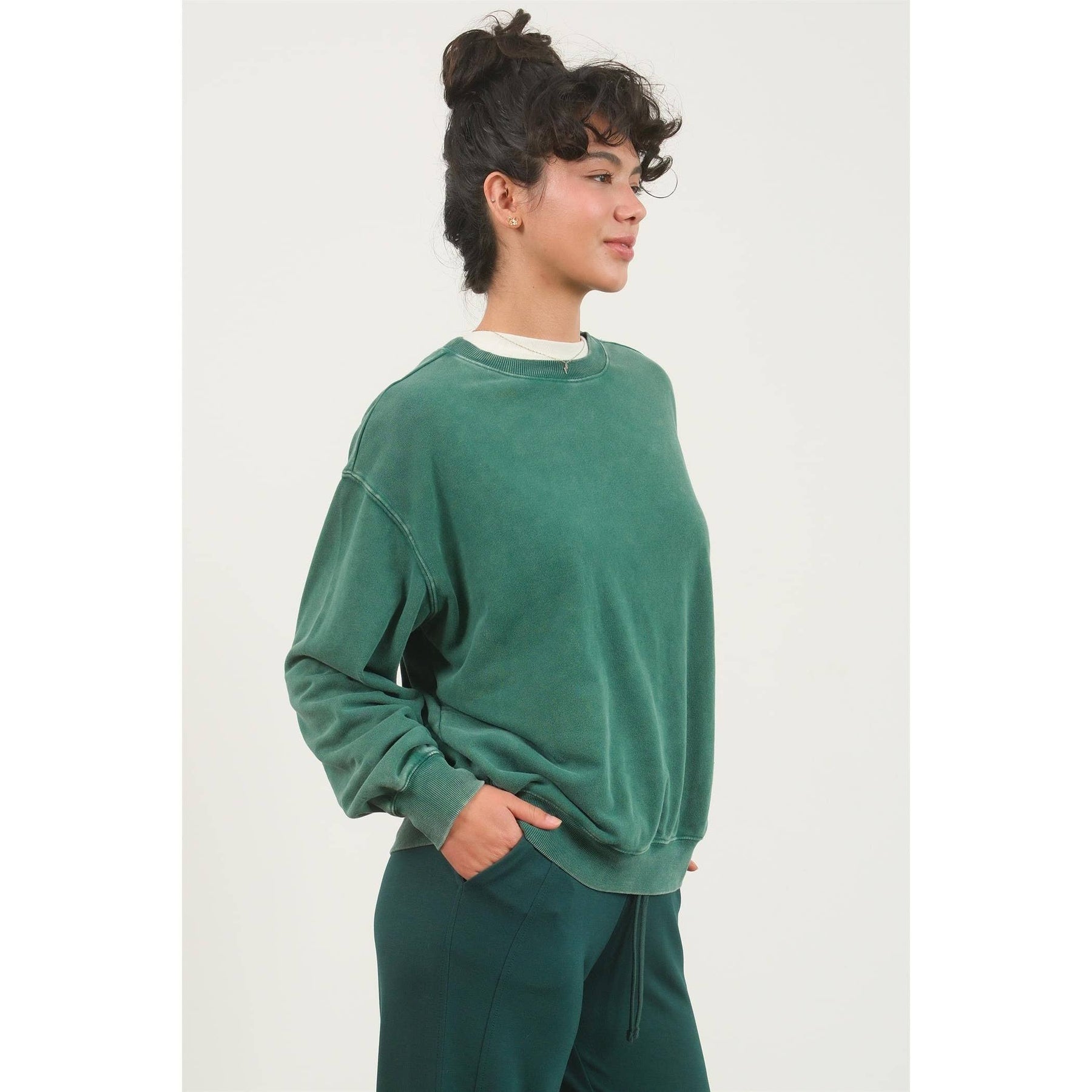 Drop Shoulders Crew Neck Sweatshirt