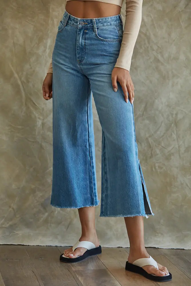 Slit Capri Jeans