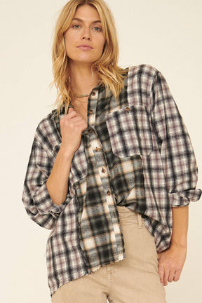 Woven Contrast Plaid Front Pocket Button Shirt: CREAM-BROWN / M