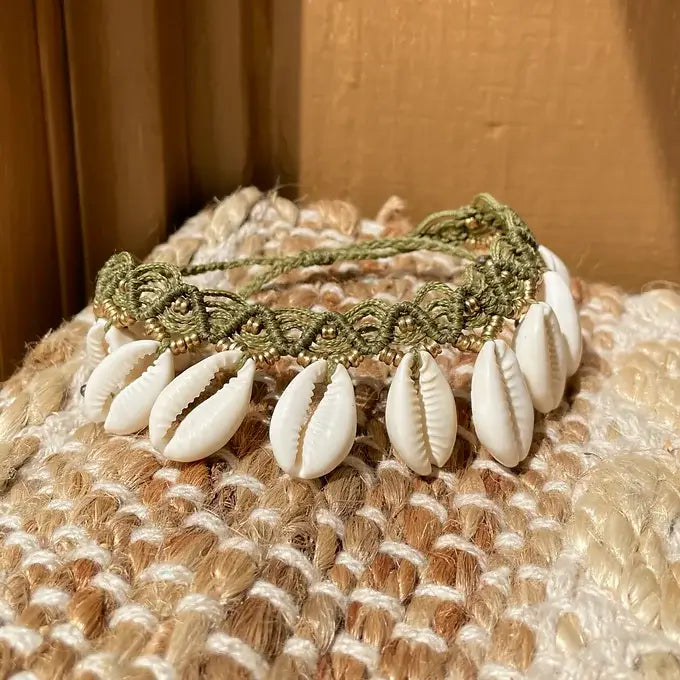 Shell Dangle Macrame Anklet
