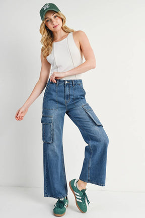 HIGH RISE WIDE BAGGY CARGO JEANS: DK.WASH / M