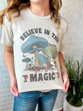 Magic Mushroom Graphic Tee: M