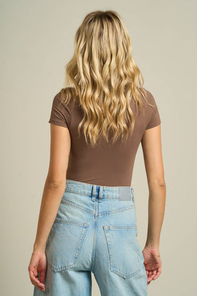 55079  Soft Stretch Scoop Neck Bodysuit