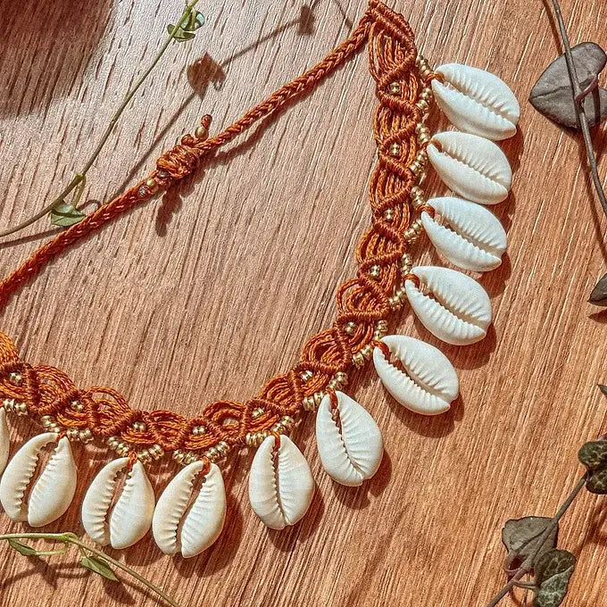 Shell Dangle Macrame Anklet