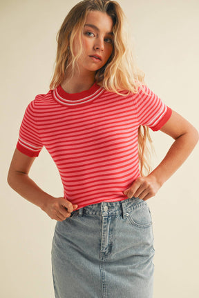 ROUND NECK STRIPED SWEATER TOP
