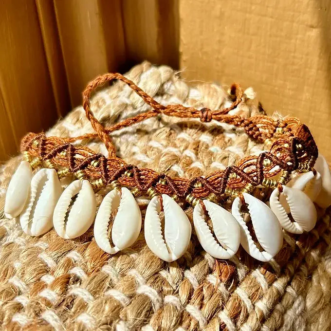 Shell Dangle Macrame Anklet